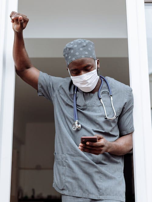 Medical & Linen Wear