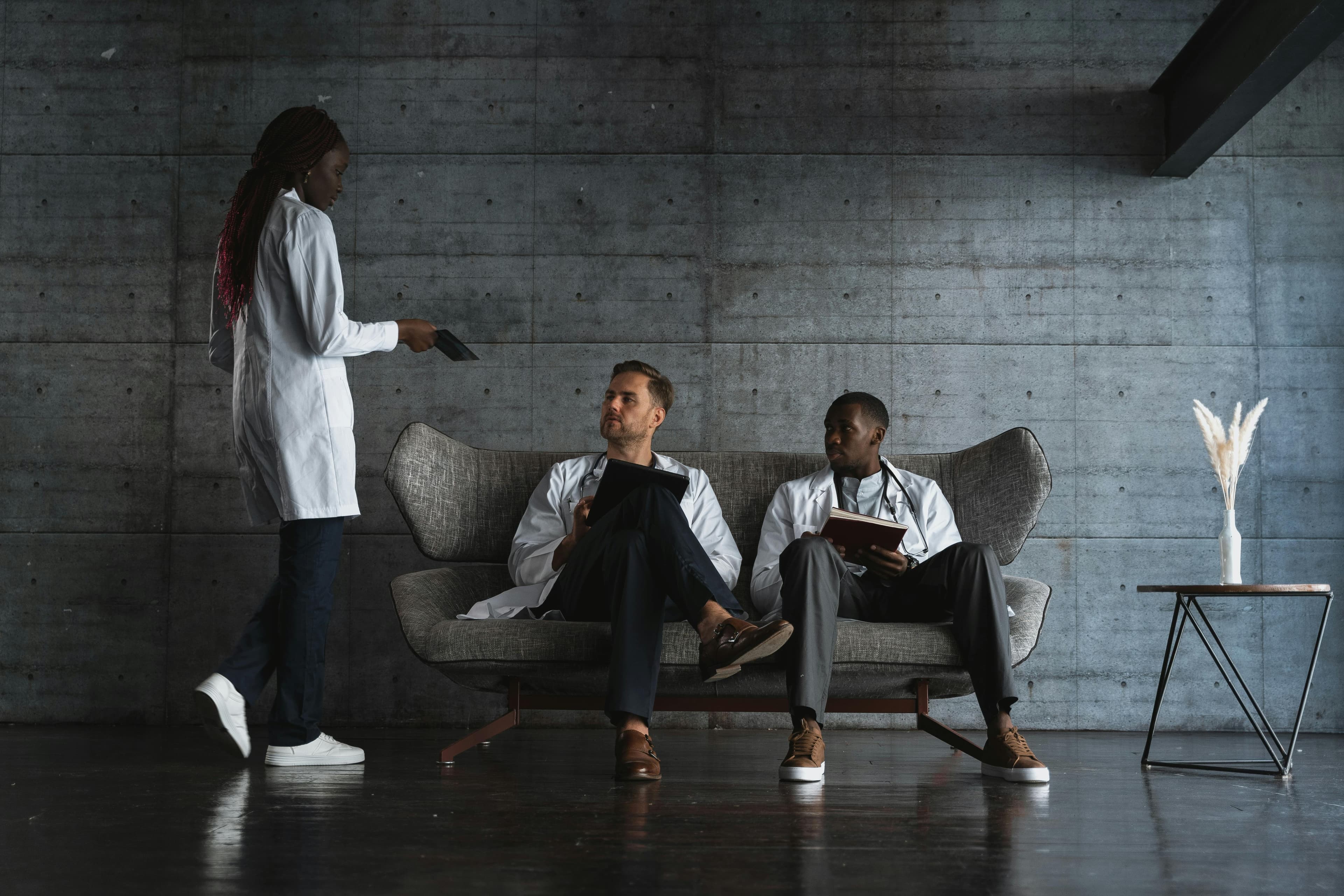 Medical & Linen Wear